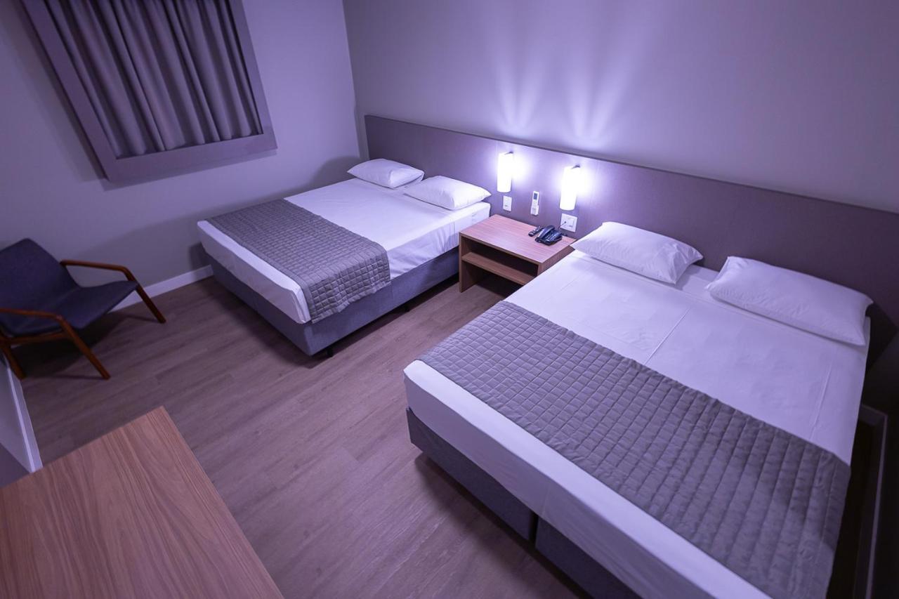 Hotel Caiua Блуменау Екстериор снимка