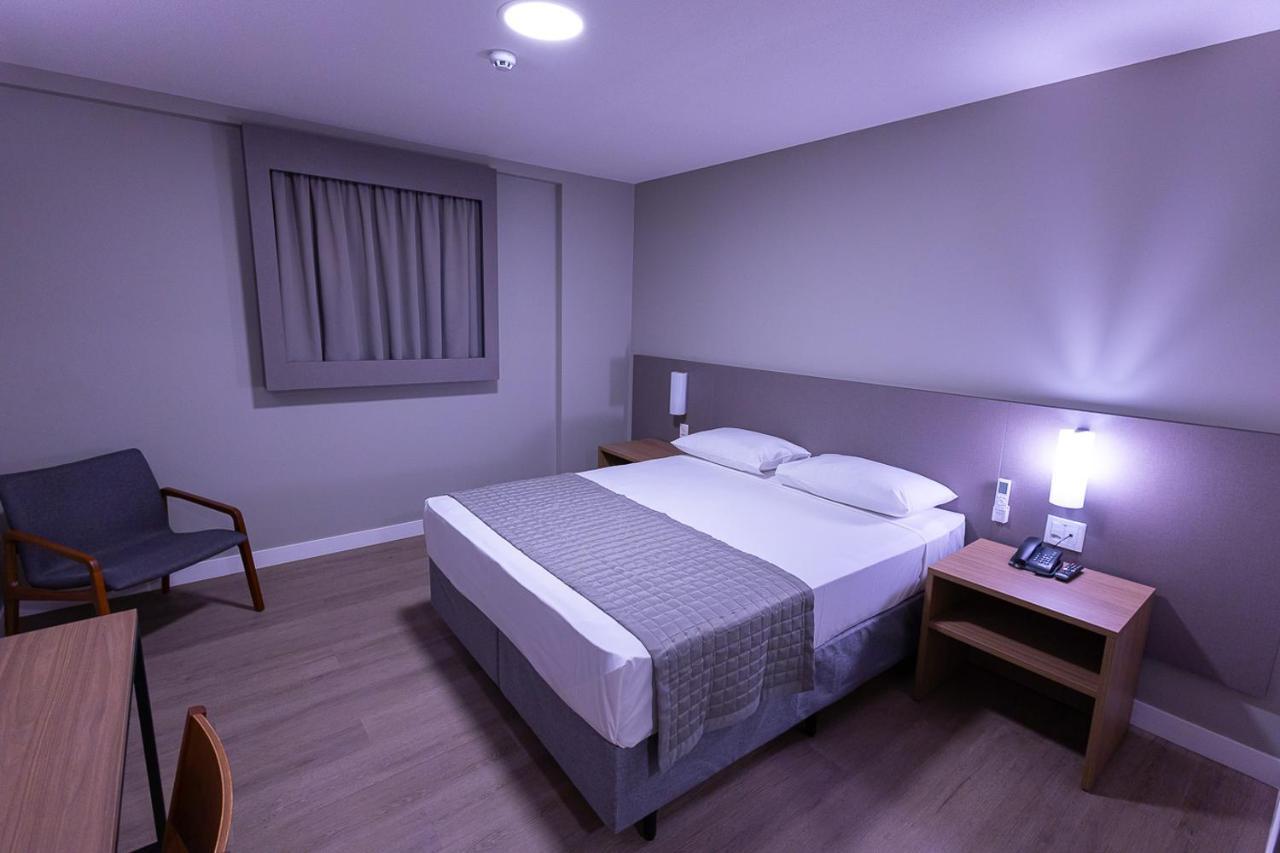 Hotel Caiua Блуменау Екстериор снимка