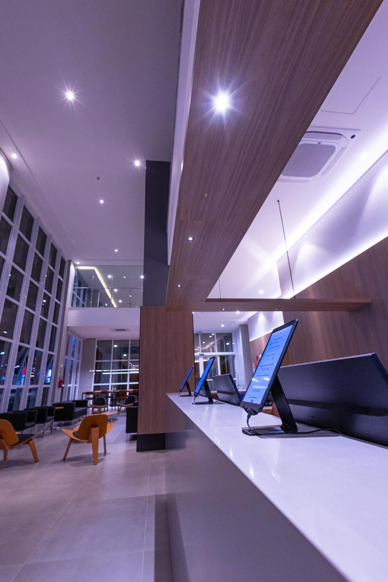 Hotel Caiua Блуменау Екстериор снимка