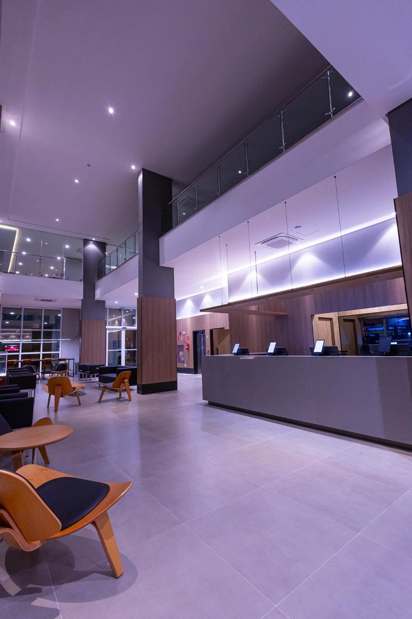 Hotel Caiua Блуменау Екстериор снимка