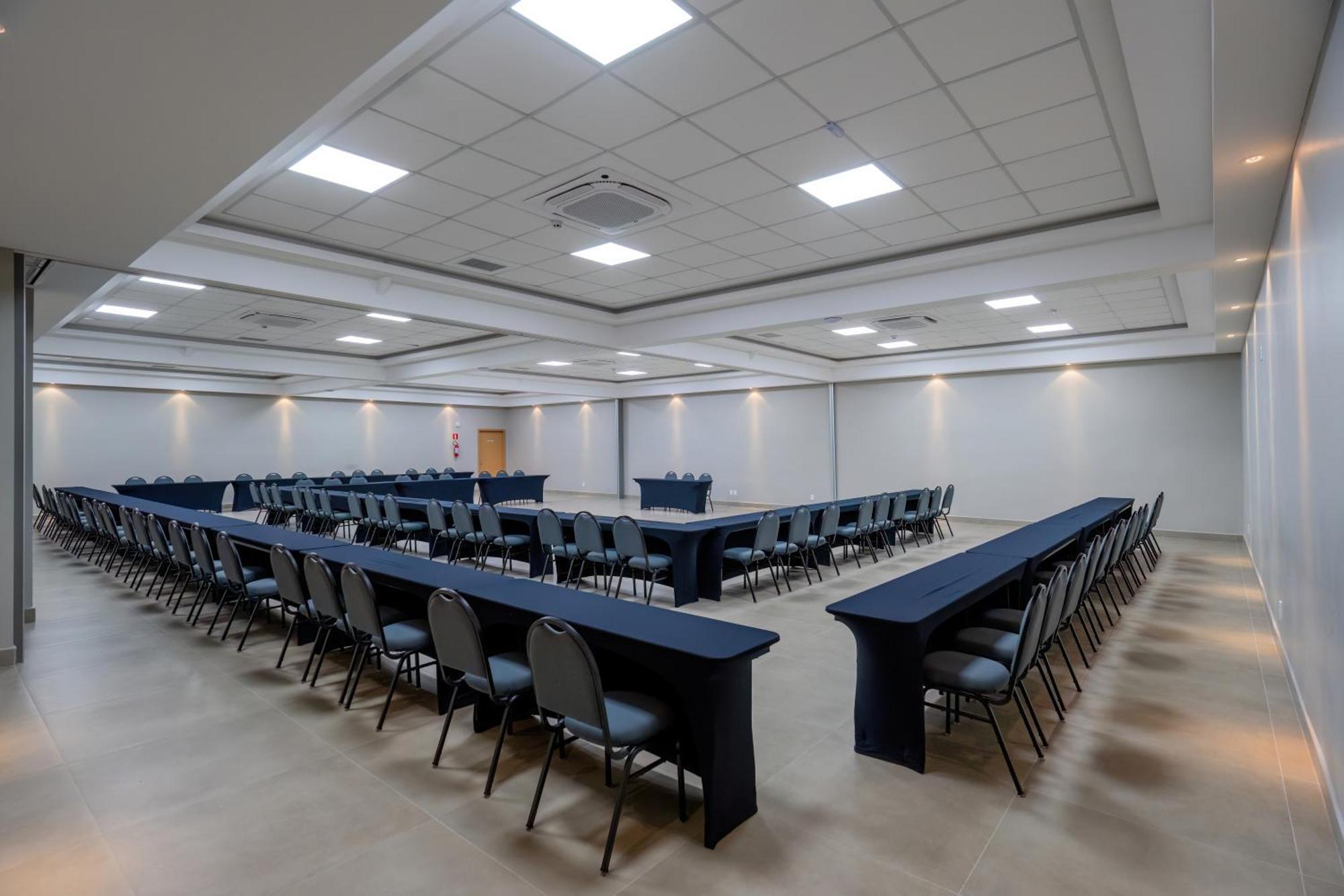Hotel Caiua Блуменау Екстериор снимка