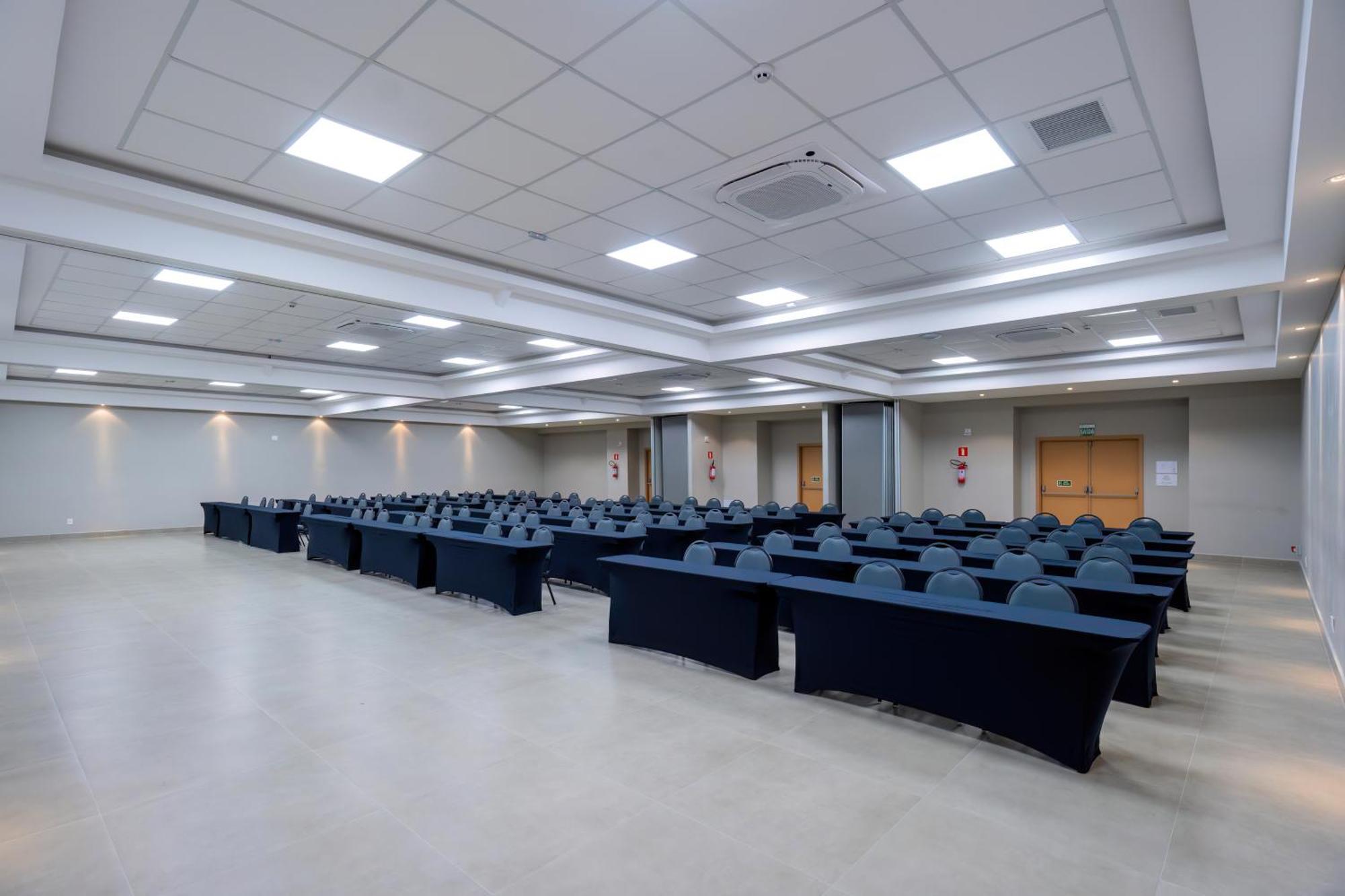 Hotel Caiua Блуменау Екстериор снимка